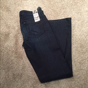 Joe’s Jeans NWT The Petite Provocateur size 27
